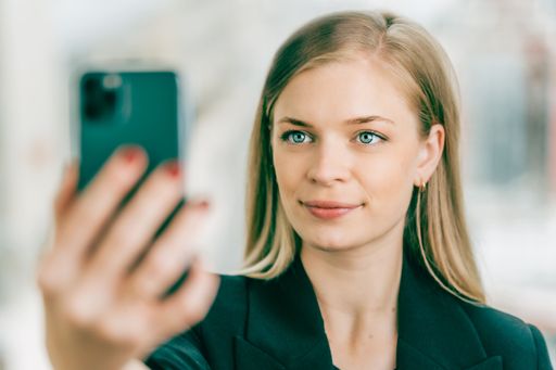 Nect Sign ermöglicht die qualifizierte elektronische Signatur
durch Biometrie-Technologie / Neues Produkt: Nect Sign ermöglicht
rechtssichere digitale Unterschrift / Weiterer Text über ots und
www.presseportal.de/nr/149852 / Die Verwendung dieses Bildes ist für
redaktionelle Zwecke unter Beachtung ggf. genannter
Nutzungsbedingungen honorarfrei. Veröffentlichung bitte mit
Bildrechte-Hinweis.