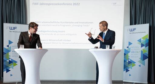 Pressekonferenz mit Wissenschaftsminister Martin
Polaschek (li.) und FWF-Präsident Christof Gattringer (re.)