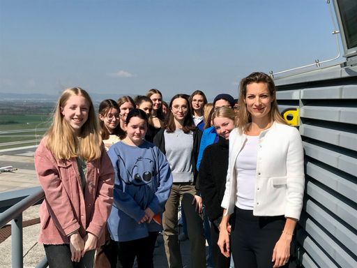 Töchtertag bei Austro Control