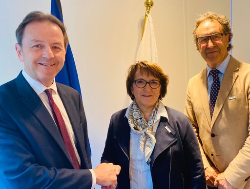V.l.n.r.: LK Burgenland-Präsident und LKÖ Vertreter in der COPA,
Niki Berlakovich, COPA-Präsidentin Christiane Lambert,
COPA-Präsident Ramon Armengol