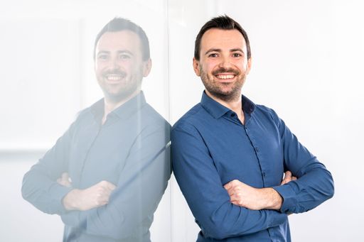 Vorschau Bild von Helmut Winhofer verantwortet seit April 2022 als
Prokurist und Produktmanager vor allem das neue Evolit Produkt
„smartTOS“, eine Digitalisierungsplattform für Containerterminals.