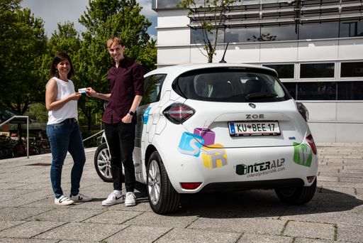 Vorschau Bild von Thomas Lins/Sigrid Ruppe-Senn mit Interalp Beecar
am Fischergrieß, Kufstein