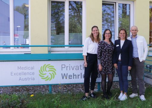  Das erfahrene Psychosomatik-Team der Privatklinik
Wehrle-Diakonissen unterstützt Menschen, die aus dem seelischen
Gleichwicht geraten sind.