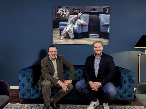  v.l.n.r.: Dr. Bernd Bartosek (BARTOSEK Medical) und Dieter Steup
(STEUP Realitäten)