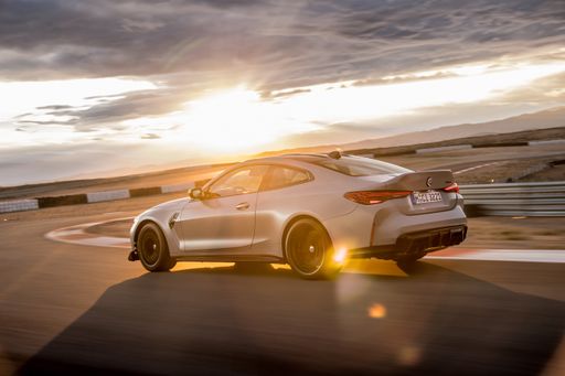 Vorschau Bild von Der neue BMW M4 CSL - Auf der Rennstrecke