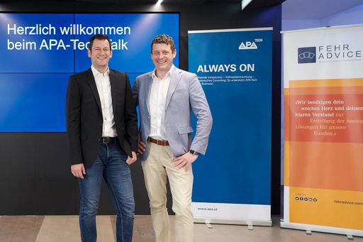 v.l.: Clemens Prerovsky (APA-Tech) und Alexis
Johann (FehrAdvice) präsentierten beim APA-Tech-Talk am 19.5.2022
das neue Leistungsspektrum im Rahmen von Digital Value Consulting.
