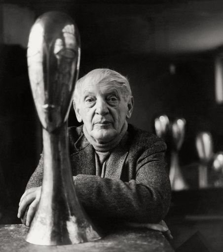  Franz Hubmann (1914–2007), Franz Hagenauer
(1906–1986), Metallbildhauer