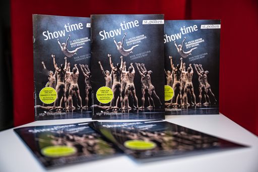  Neue Broschüre "Showtime" bildet buchbare
Kulturangebote für Gruppen ab