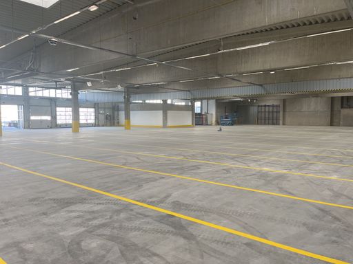  Neue Halle - Innenansicht