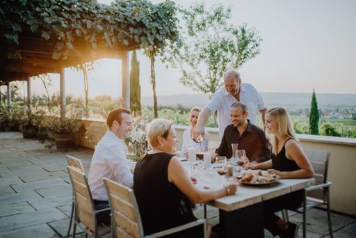 Vorschau Bild von Die burgenländische Winzerfamilie Kirnbauer