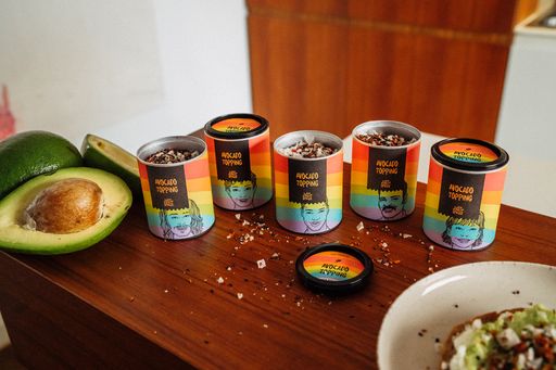 Die Pride Edition von Just Spices gibt es in sechs verschiedenen
Ausführungen. / Weiterer Text über ots und
www.presseportal.de/nr/139886 / Die Verwendung dieses Bildes ist für
redaktionelle Zwecke unter Beachtung ggf. genannter
Nutzungsbedingungen honorarfrei. Veröffentlichung bitte mit
Bildrechte-Hinweis.