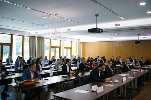 Vorschau Bild von Ein breites Fachpublikum entschied im Live-Voting
aus drei Finalisten für das Projekt MeLuAk