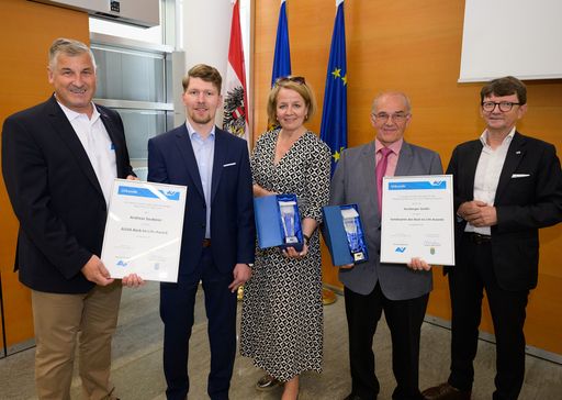 Vorschau Bild von Preisverleihung AUVA-„Back to Life“-Award im
Niederösterreichischen Landhaus