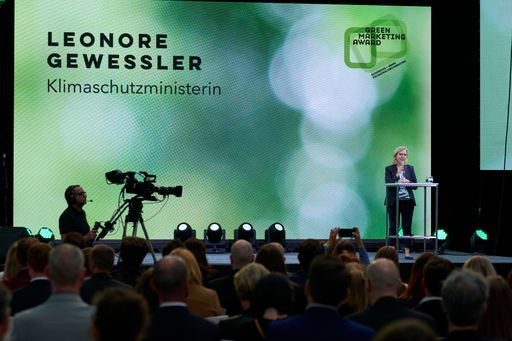 Vorschau Bild von Eröffnungskeynote der Bundesministerin für
Klimaschutz, Umwelt, Energie, Mobilität, Innovation und Technologie