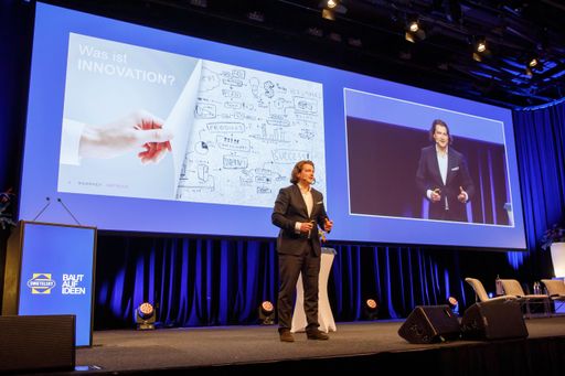 Vorschau Bild von Dr. Nils Dülfer, Managing Director bei der IMP³rove – European
Innovation Management Academy, einer Tochtergesellschaft der
Unternehmensberatung Kearney