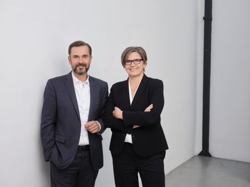Clemens Pig, geschäftsführender Vorstand, und Karin
Thiller, Geschäftsführerin der APA – Austria Presse Agentur