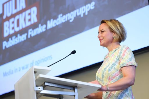 Vorschau Bild von Julia Becker / Weiterer Text über ots und
www.presseportal.de/nr/66148 / Die Verwendung dieses Bildes ist für
redaktionelle Zwecke unter Beachtung ggf. genannter
Nutzungsbedingungen honorarfrei. Veröffentlichung bitte mit
Bildrechte-Hinweis.