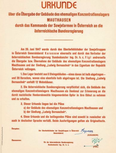 Vorschau Bild von Reproduktion der Urkunde über die Gebäude des
ehemaligen Konzentrationslagers Mauthausen durch das Kommando der
Sowjetarmee in Österreich an die österreichische Bundesregierung.
