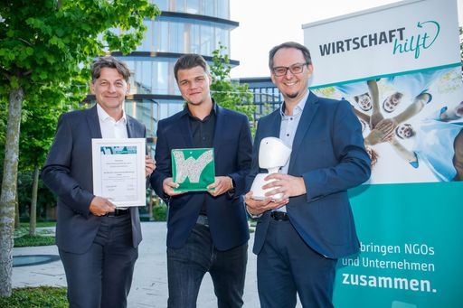  „Die Zusammenarbeit der Projektpartner auf
Augenhöhe hat eine extrem wertvolle Hilfestellung für kranke Kinder
hervorgebracht. Die langfristige und strategische Ausrichtung des
Projekts wird noch vielen weiteren Kindern die Teilhabe am
Schulleben ermöglichen.“