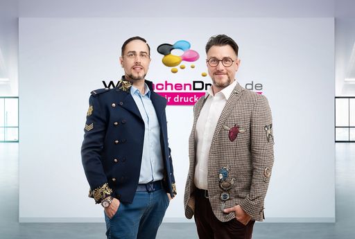 WIRmachenDRUCK-Gründer und Brüder Samuel Voetter (links) und
Johannes Voetter / Weiterer Text über ots und
www.presseportal.de/nr/149953 / Die Verwendung dieses Bildes ist für
redaktionelle Zwecke unter Beachtung ggf. genannter
Nutzungsbedingungen honorarfrei. Veröffentlichung bitte mit
Bildrechte-Hinweis.