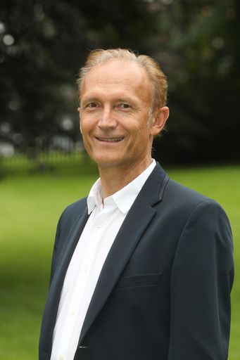 Vorschau Bild von Geschäftsführer Reinhard Binder, Binderholz