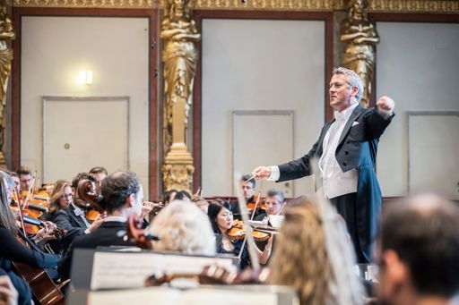 Vorschau Bild von Markus Poschner dirigiert sein Bruckner Orchester Linz beim 50.
Konzert im Musikverein Wien