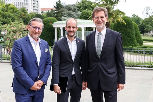 Vorschau Bild von Enquete der Initiative 2050 am 4. Juli 2022, zu der
der Fachverband der Pensions- und Vorsorgekassen, der Verband der
Versicherungsunternehmen Österreichs (VVO) und die Vereinigung
Österreichischer Investmentgesellschaften (VÖIG) geladen hatten.