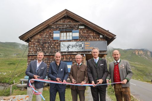  Eröffnung der Ausstellung "Bau der Straße" an der
Großglockner Hochalpenstraße.