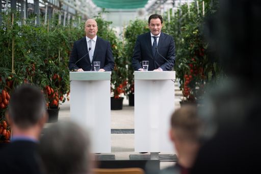 Landwirtschaftsminister Norbert Totschnig und Statistik Austria
Generaldirektor Tobias Thomas stellen die Ergebnisse der
"Agrarstrukturerhebung 2020" vor.