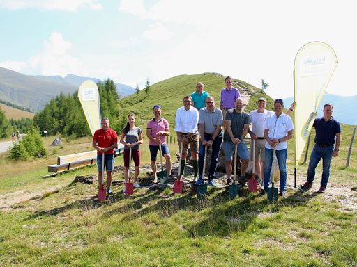 offizieller Spatenstich für die Umsetzung des
Projekts "barrierefreies Bergerlebnis"
