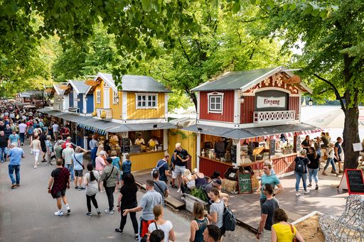 Vorschau Bild von Internationale Gastronomie auf dem Maschseefest / Weiterer Text
über ots und www.presseportal.de/nr/42831 / Die Verwendung dieses
Bildes ist für redaktionelle Zwecke unter Beachtung ggf. genannter
Nutzungsbedingungen honorarfrei. Veröffentlichung bitte mit
Bildrechte-Hinweis.
