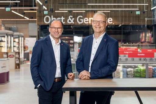  Thomas Panholzer und Manfred Hayböck,
Geschäftsführer Transgourmet Österreich