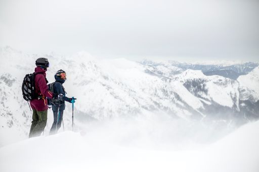 Vorschau Bild von Natur und Mensch - beides hat die Zanier Sport GmbH
als familiengeführtes Outdoor-Unternehmen im Fokus.