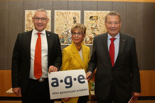 Öffentliche Präsentation von a·g·e am 12. September
2022