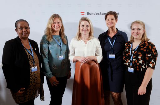 Bundesministerin Susanne Raab lud zum Austausch im
Bundeskanzleramt