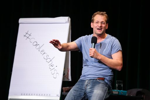 Vorschau Bild von Andreas Ferner auf der Bühne