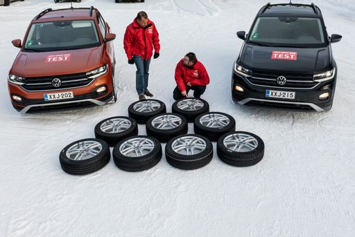ARBÖ-Winterreifentest mit unseren Partnern ACE und
GTÜ.