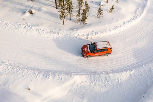 Vorschau Bild von ARBÖ-Winterreifentest mit unseren Partnern ACE und
GTÜ.
