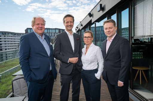 Vorschau Bild von David Bohmann v.l.n.r.: Walter Zinggl, Marius Wolf,
Sandra Gruner, Marcin Kotlowski