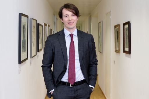 Vorschau Bild von Alexander Rakosi, M&A Experte und Partner bei CMS
Österreich