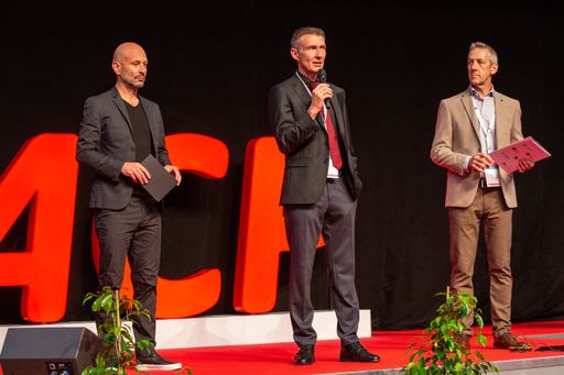 Vorschau Bild von ACP Tirol Geschäftsführer Claudius Ghedina und
Sales Leiter Jürgen Gruber eröffnen die ACP IT Conference 2022
