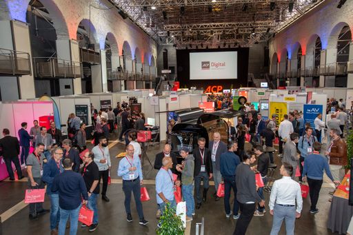 Vorschau Bild von 41 Aussteller präsentierten ihre Lösungen für
Kunden aus Industrie und Wirtschaft