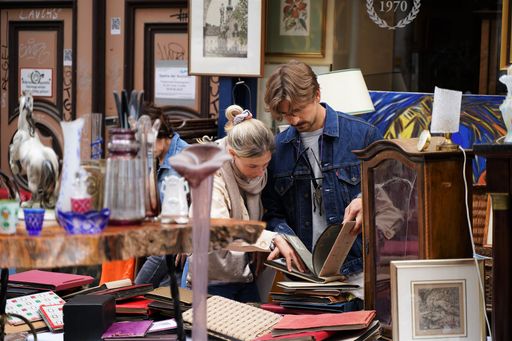 Flaniermarkt in der Neubaugasse inkl. Flohmarkt am
30.9. und 1.10.2022