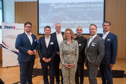  Die Redner:innen beim Internet Summit Austria 2022