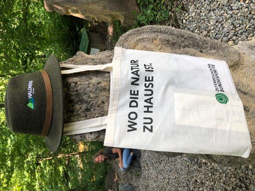 Vorschau Bild von Bei der Krainerhütte im Helenental ist die Natur,
der Wald und die Schwechat, wirklich zu Hause. Das mehrfach als
bestes Event- und Seminarhaus Niederösterreichs ausgezeichnete Hotel
ist Partner von WALDNESS