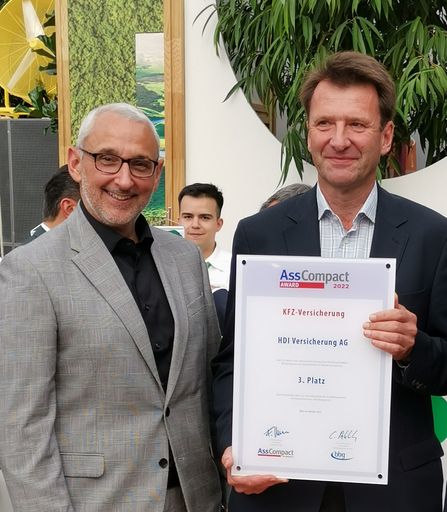 v.l.n.r. Ing Thomas Lackner und Günther Weiß Bildquelle: P.
Miteff