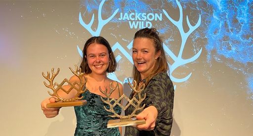  Yaz Ellis (Wildlife Filmmaker and Camerawoman,
Jackson Wild Mentoring Programm Attendee, Winner “Best
Cinematography - Short Form”) re: Eva Schmidt (Head of Digital &
Communications at Terra Mater Studios, Producer “How Sperm Whales
Outsmartet Their Hunters”) Winner “Animal Behavior – Short Form”
