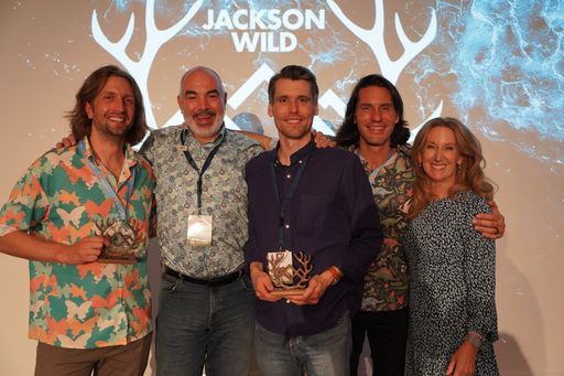 Vorschau Bild von Neil Losin (Writer and Director - DaysEdge), Ivo
Filatsch (Executive Producer - Terra Mater Studios), Ian McLeod
(Composer - Cleod9 Music, LLC), Nathan Dappen PhD (Writer and
Director - DaysEdge), and Tria Thalman (Executive Producer -
Smithsonian Channel)