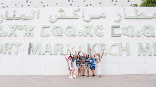 Vorschau Bild von Lugner am Kamel, Bambi, Wildsau & Co. beim
Bauchtanz und im Heißluftballon – Abenteuer und jede Menge
Unterhaltung verspricht die vierteilige Staffel, die am Dienstag,
den 11. Oktober um 21:30 Uhr, punktgenau an Lugners 90. Geburtstag,
die Erstausstrahlung von Folge eins auf krone.tv erlebt. Verwendung
ausschließlich in direktem Zusammenhang mit der Berichterstattung
zur Sendung.