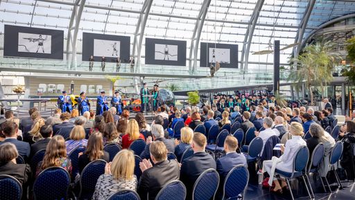 Vorschau Bild von PMU, Pharmazie, Absolventenfeier, Hangar7,
Salzburg, 20221007, (c) wildbild